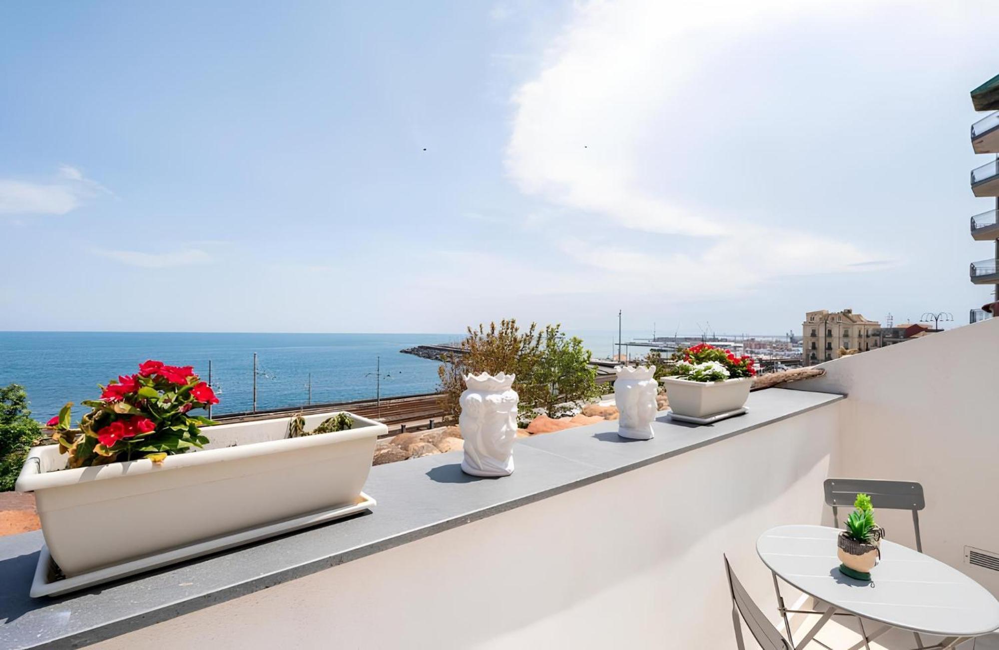 Mare Damuri Con Terrazza Vista Mare Daire Katanya Dış mekan fotoğraf