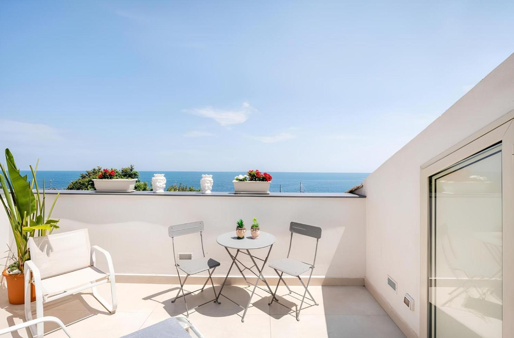 Mare Damuri Con Terrazza Vista Mare Daire Katanya Dış mekan fotoğraf